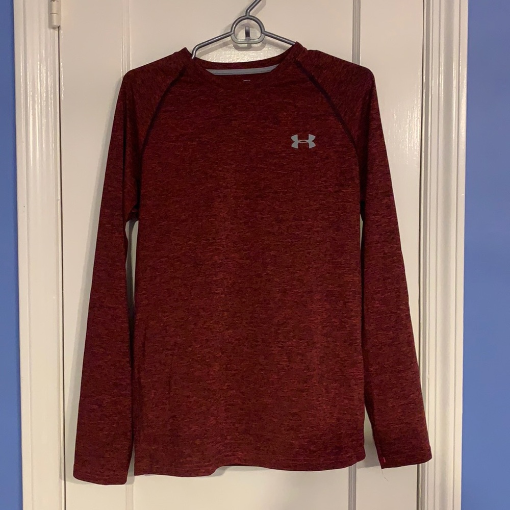 Under Armour Long Sleeve Tee Size S
